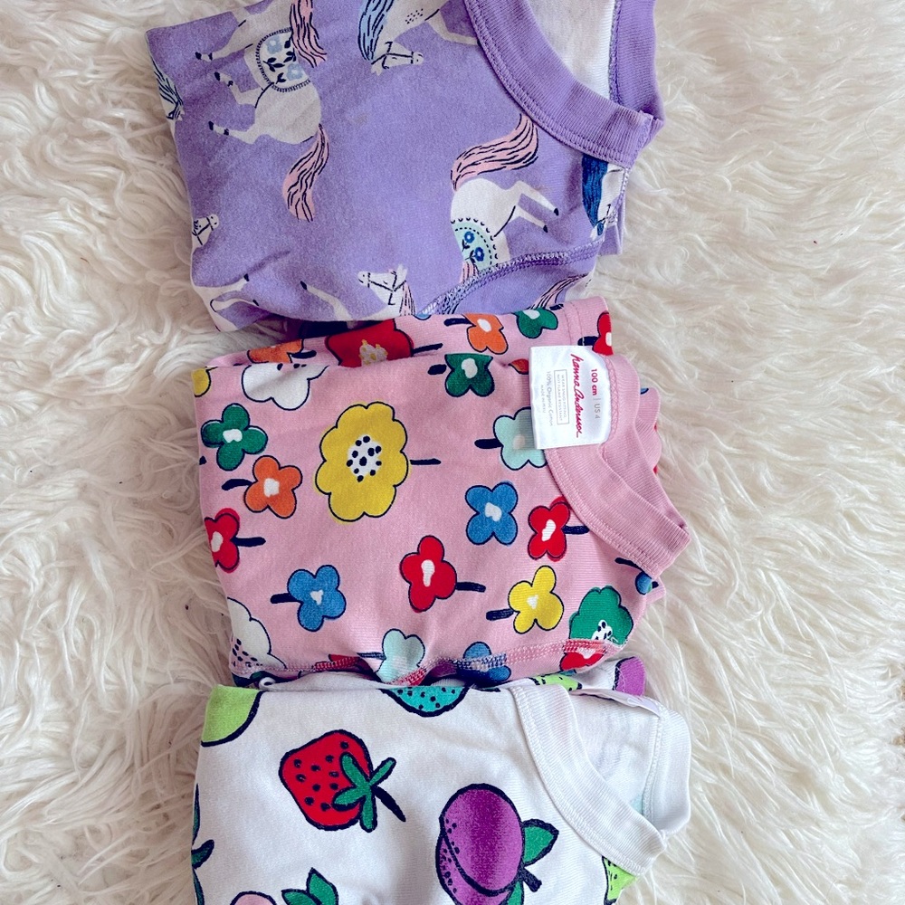 Hanna Andersson short johns size 100 (4)